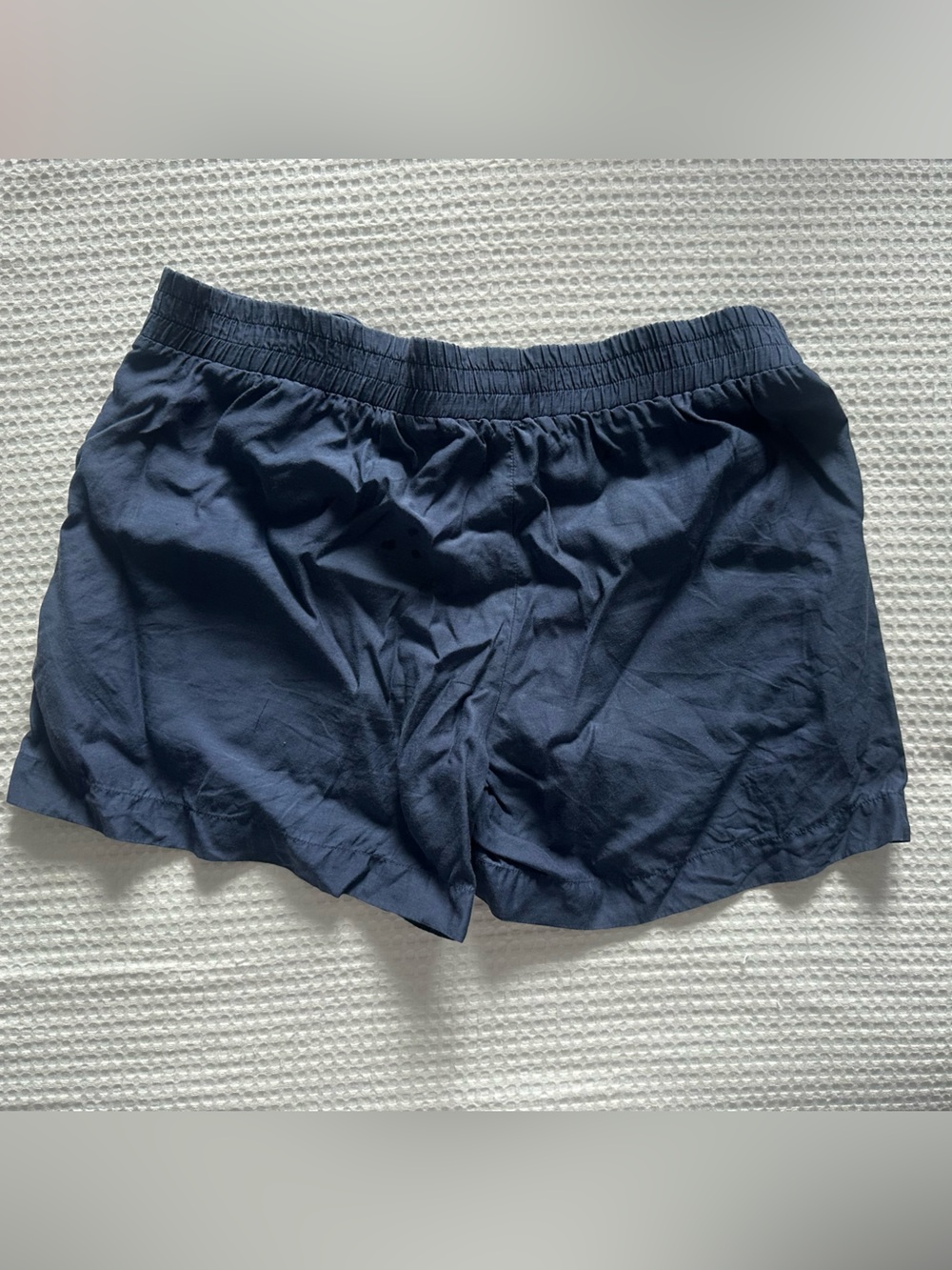 Vince Navy Blue High-Waist Drawstring Shorts - Picture 2 of 3